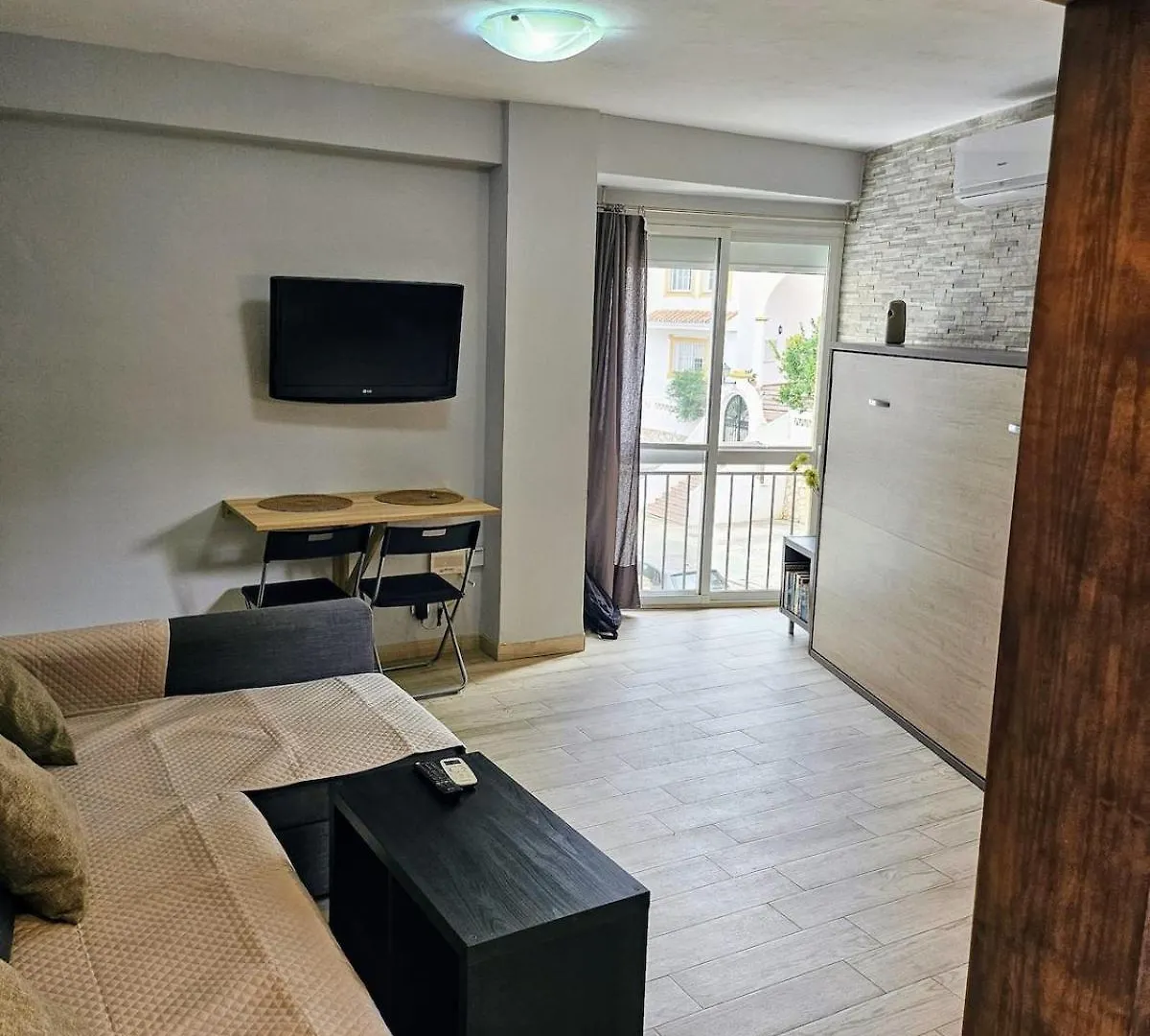 La Dorada Studio Apartment Torremolinos